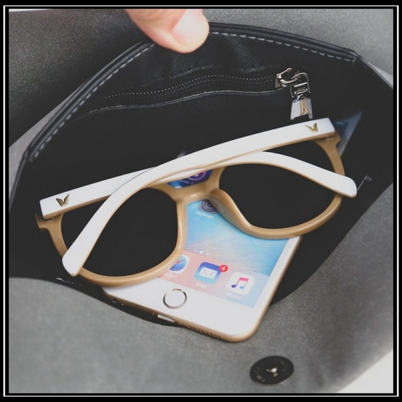 NEW FLORENCE Tassel Bag - Picture 7 of 8